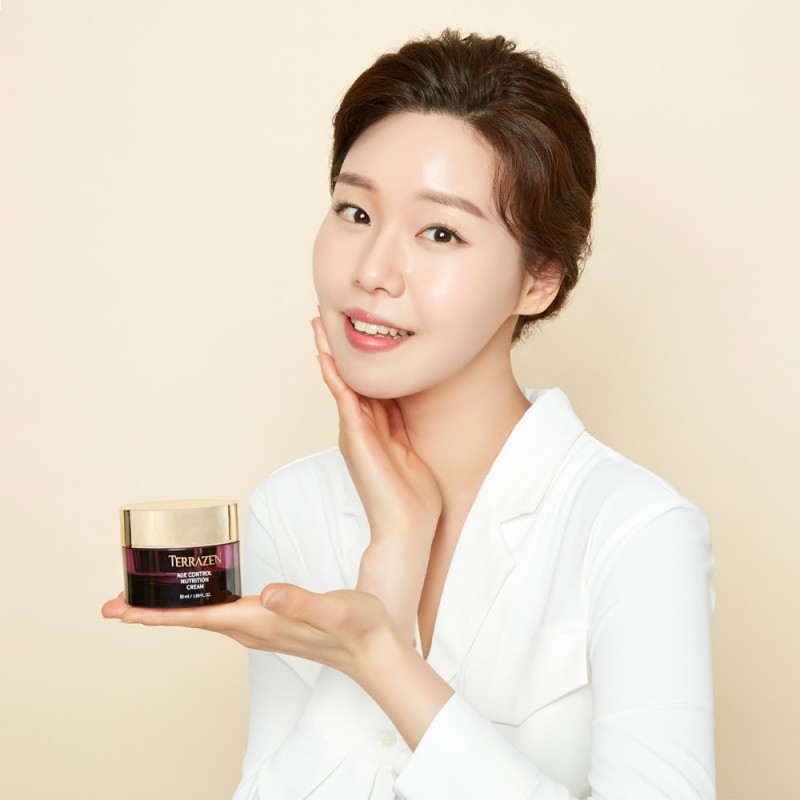 TERRAZEN Age Control Nutrition Cream поживний антивіковий крем проти зморшок для зрілої шкіри, 50 мл