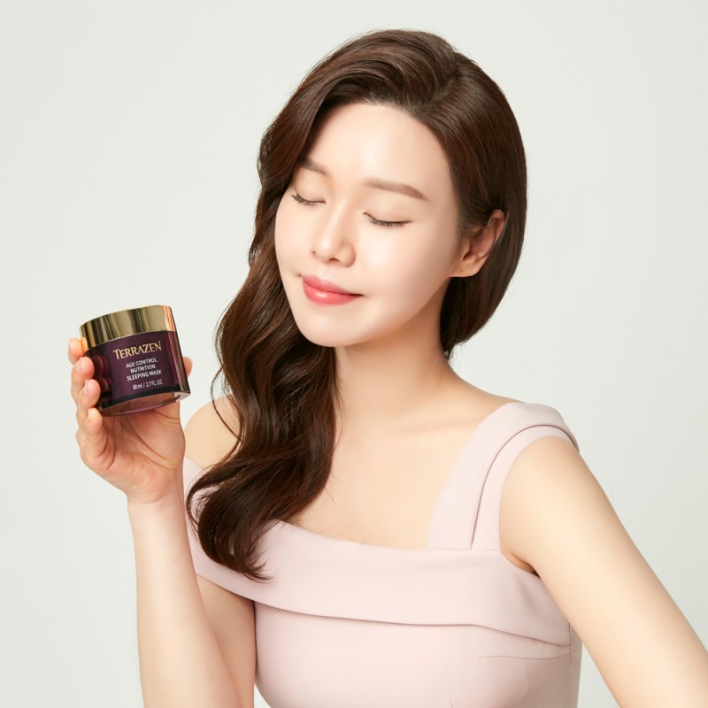 TERRAZEN Age Control Nutrition Sleeping Mask питательная ночная маска с пептидами и комплексом масел, 80 мл