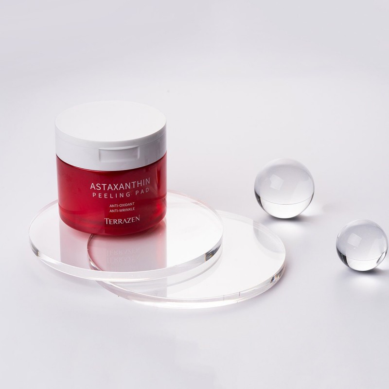 TERRAZEN Astaxanthin Peeling Pad пилинг-диски с астаксантином бакухиолом и кислотами, 60 шт