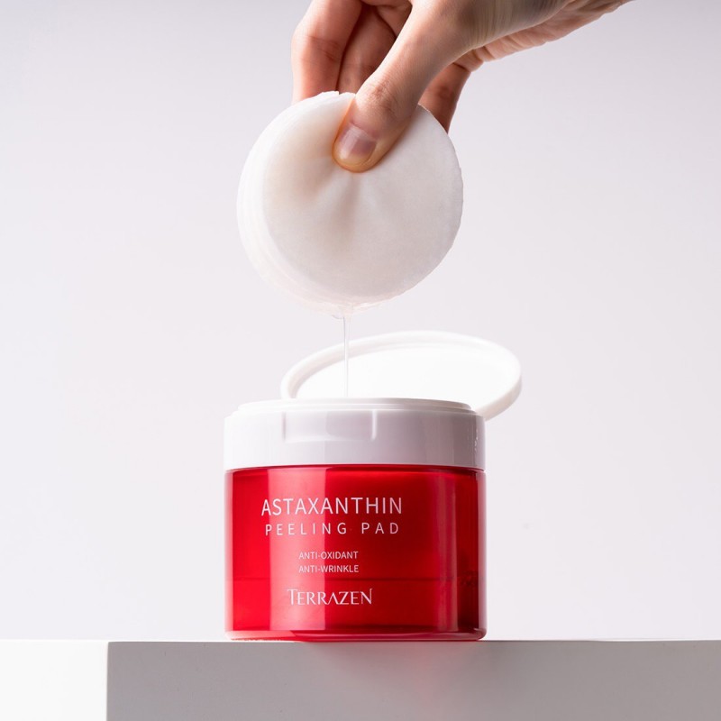 TERRAZEN Astaxanthin Peeling Pad пилинг-диски с астаксантином бакухиолом и кислотами, 60 шт