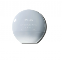 Сонцезахисна есенція для обличчя BAD SKIN Zero Gravity Sun Essence 50 мл