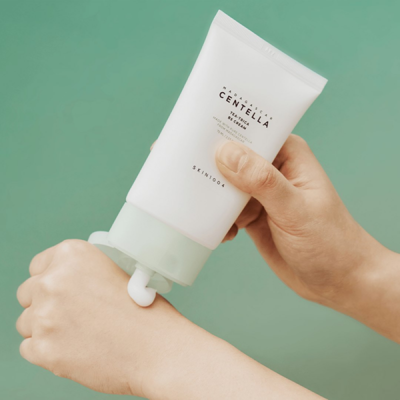 Заспокійливий гель-крем з чайним деревом та вітаміном B5 SKIN1004 Madagascar Centella Tea-Trica B5 Cream, 75 мл